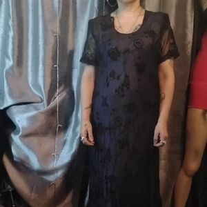 Elegant Black Floral Lace Maxi Dress